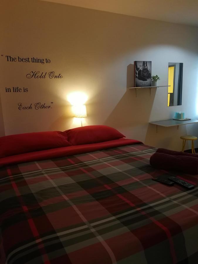 ピサヌローク Banmeesukko Bed & Breakfast エクステリア 写真